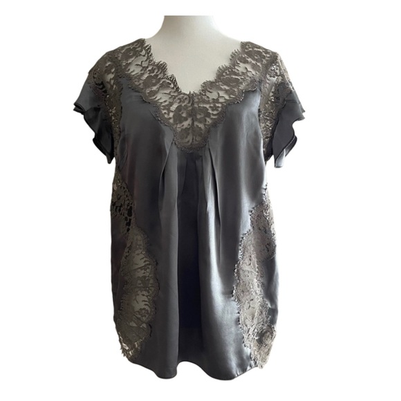 Dolce & Gabbana Satin with lace details‎ blouse - Picture 1 of 14